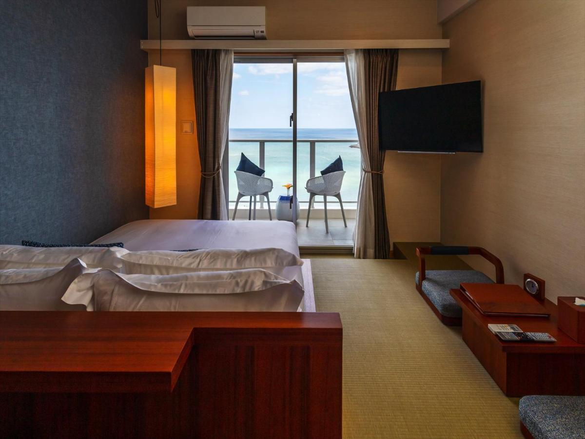 Oile By Dsh Resorts Chatan Bagian luar foto